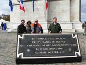 Large commemorative bronze plaque-Paris-arc-de-triomphe