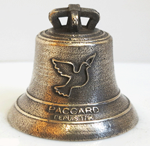 Cloche miniature Paccard  pour une communion, baptême